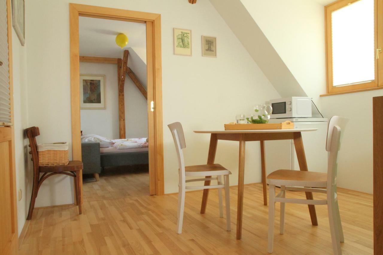 Apartmán Nela Valtice Exteriér fotografie